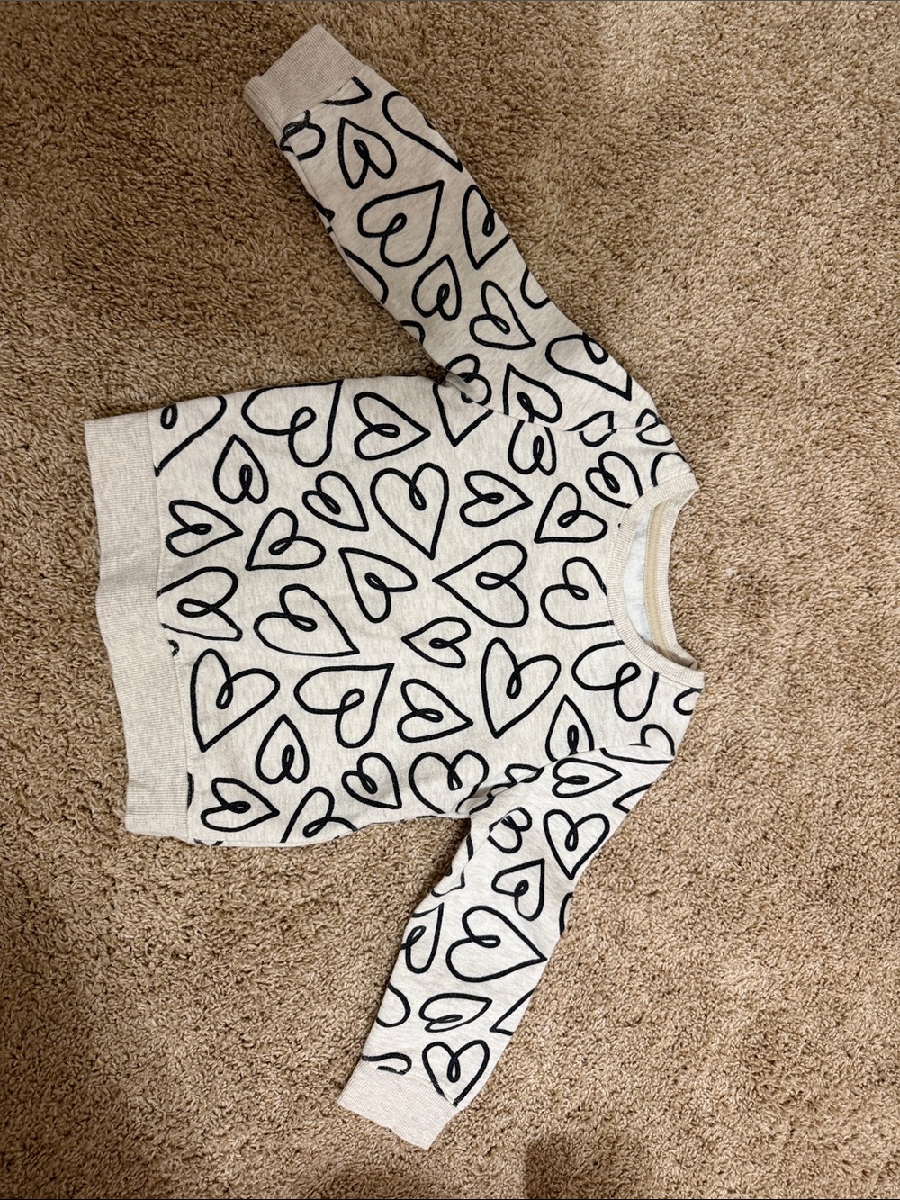 Cat & Jack Light Gray Sweatshirt with Black Heart Print